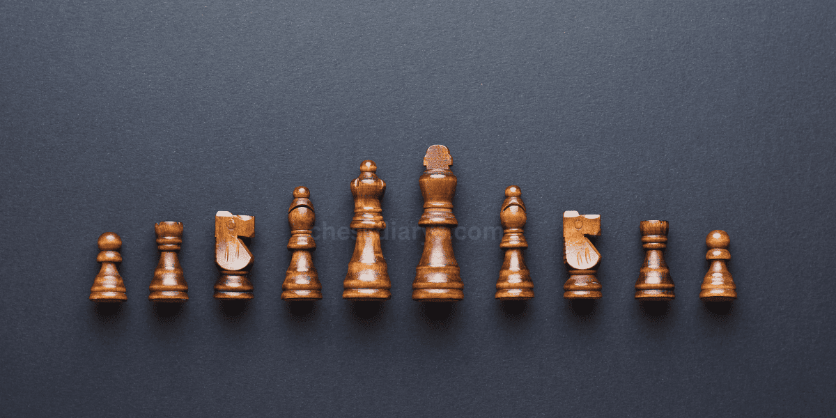 chess pieces movement